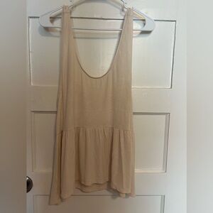 Super cute soft and sexy American Eagle top
